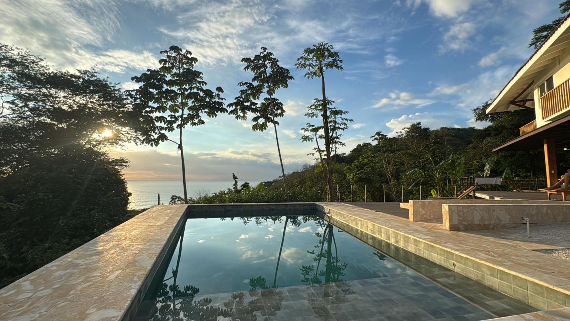 Casa Luna - Private Suites With Ocean View, Pool, Ac, Wifi Playa Santa Teresa  외부 사진
